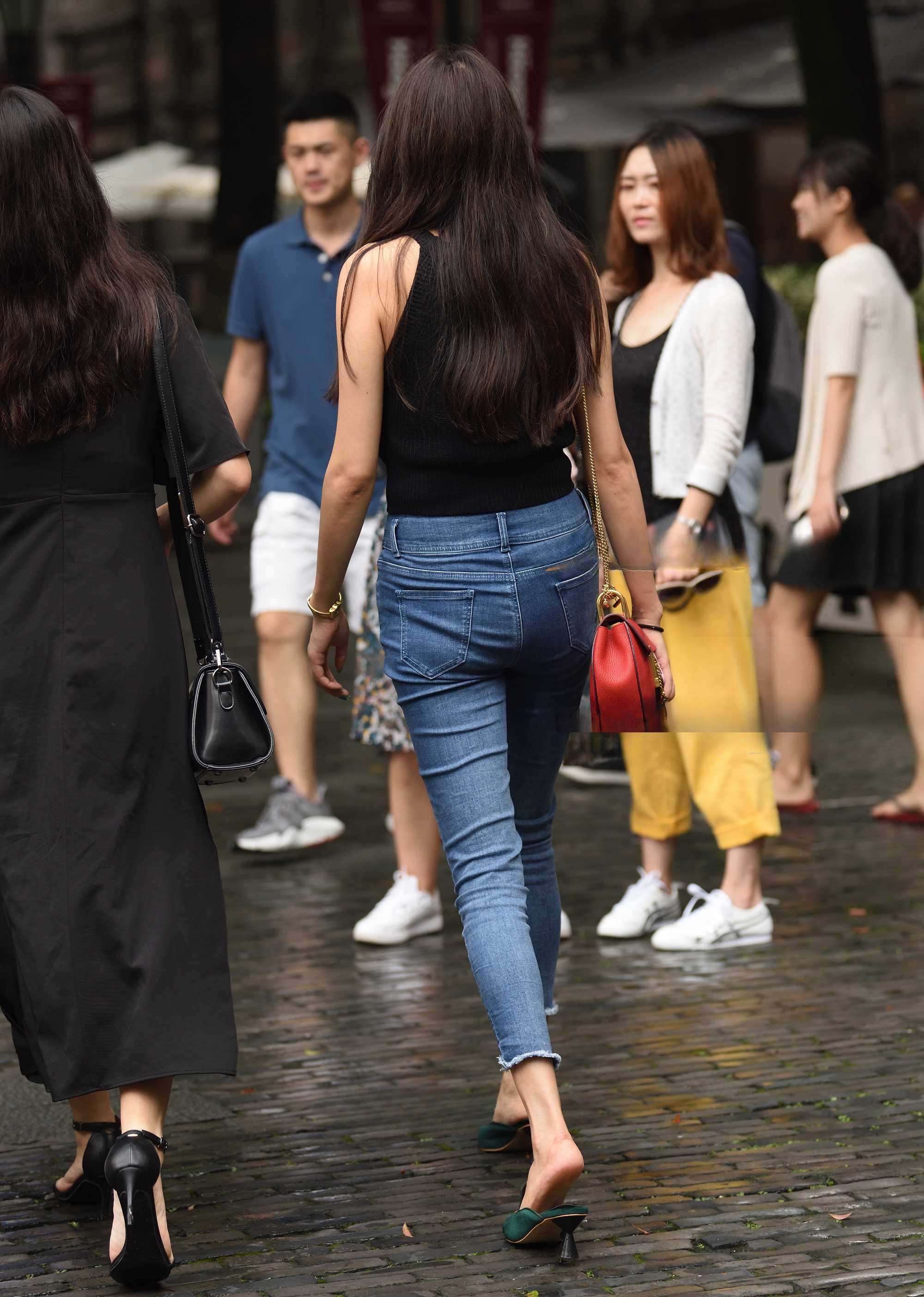 28563-hfzkj20dys3.jpg