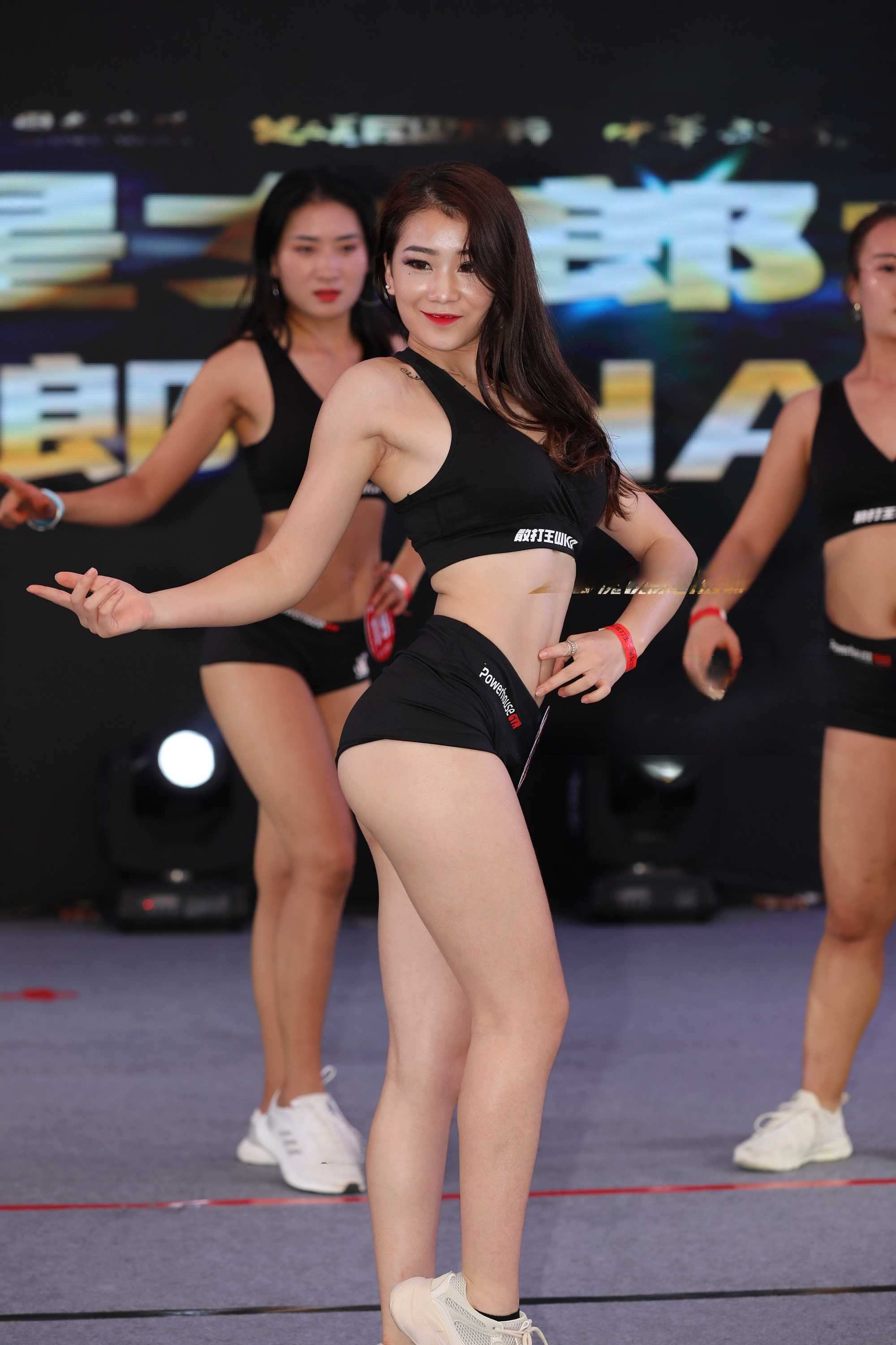 28539-g2fjl0mtj5n.jpg