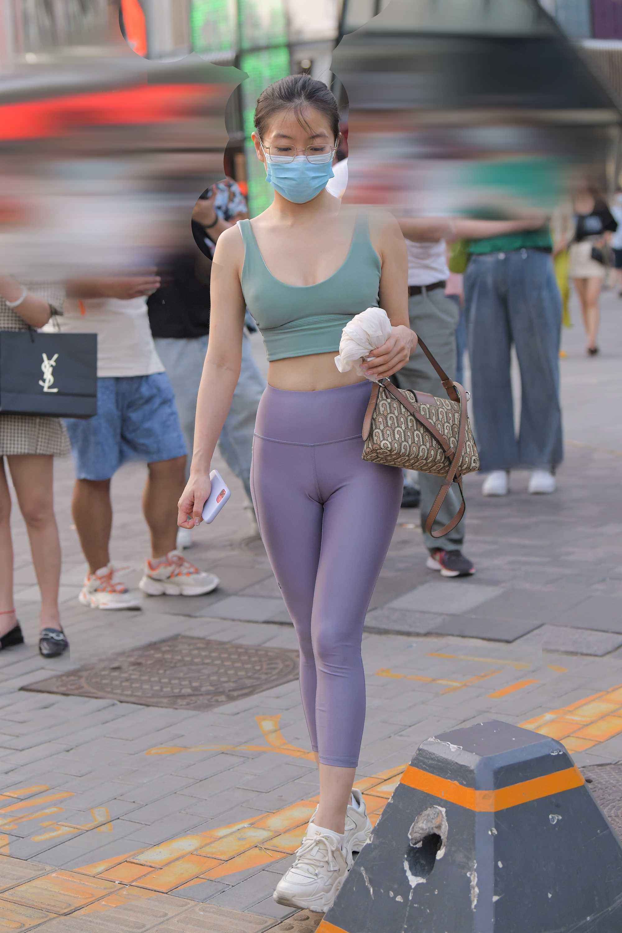 46588-5wxljkldbup.jpg