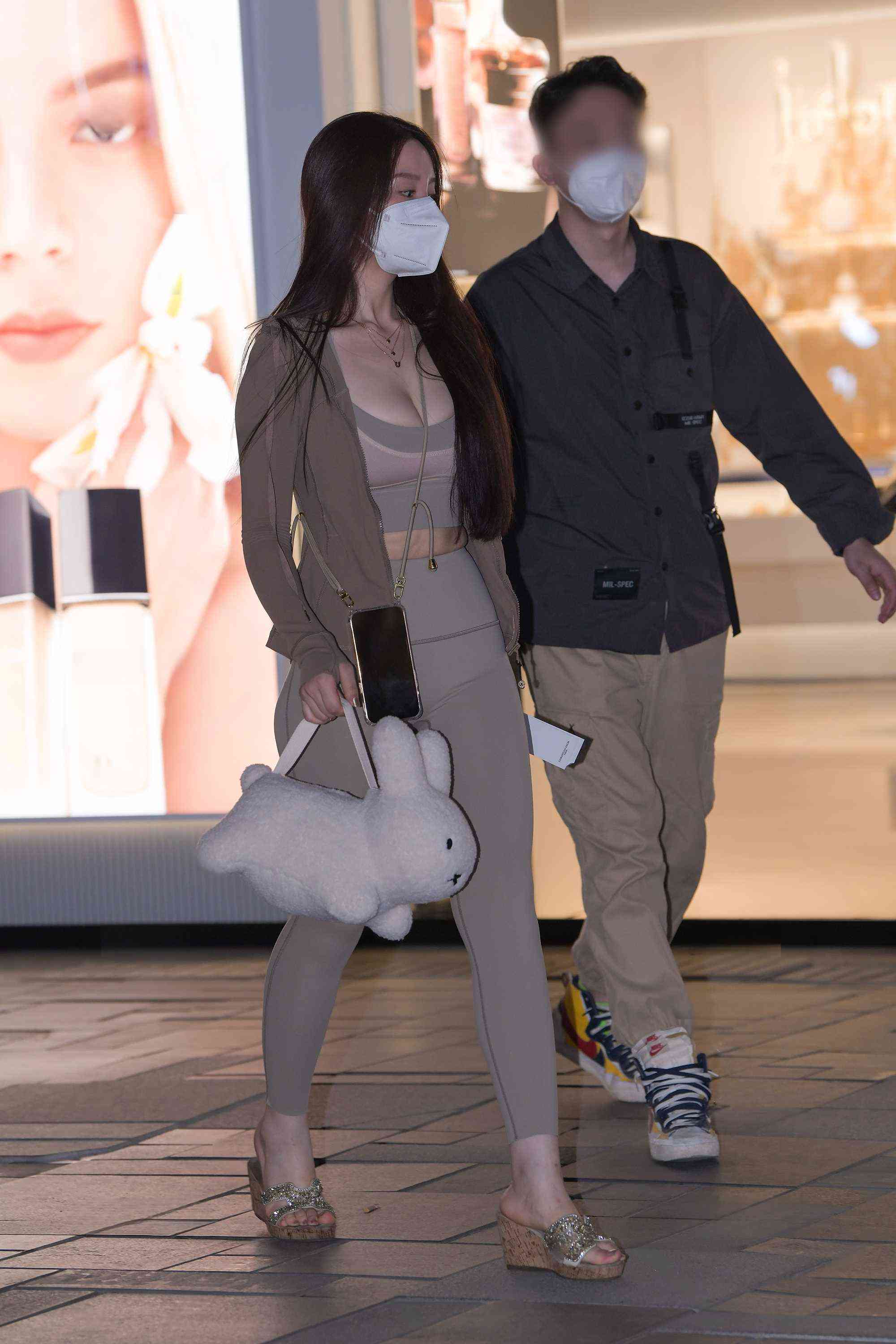 46323-lxaphcfqwhg.jpg