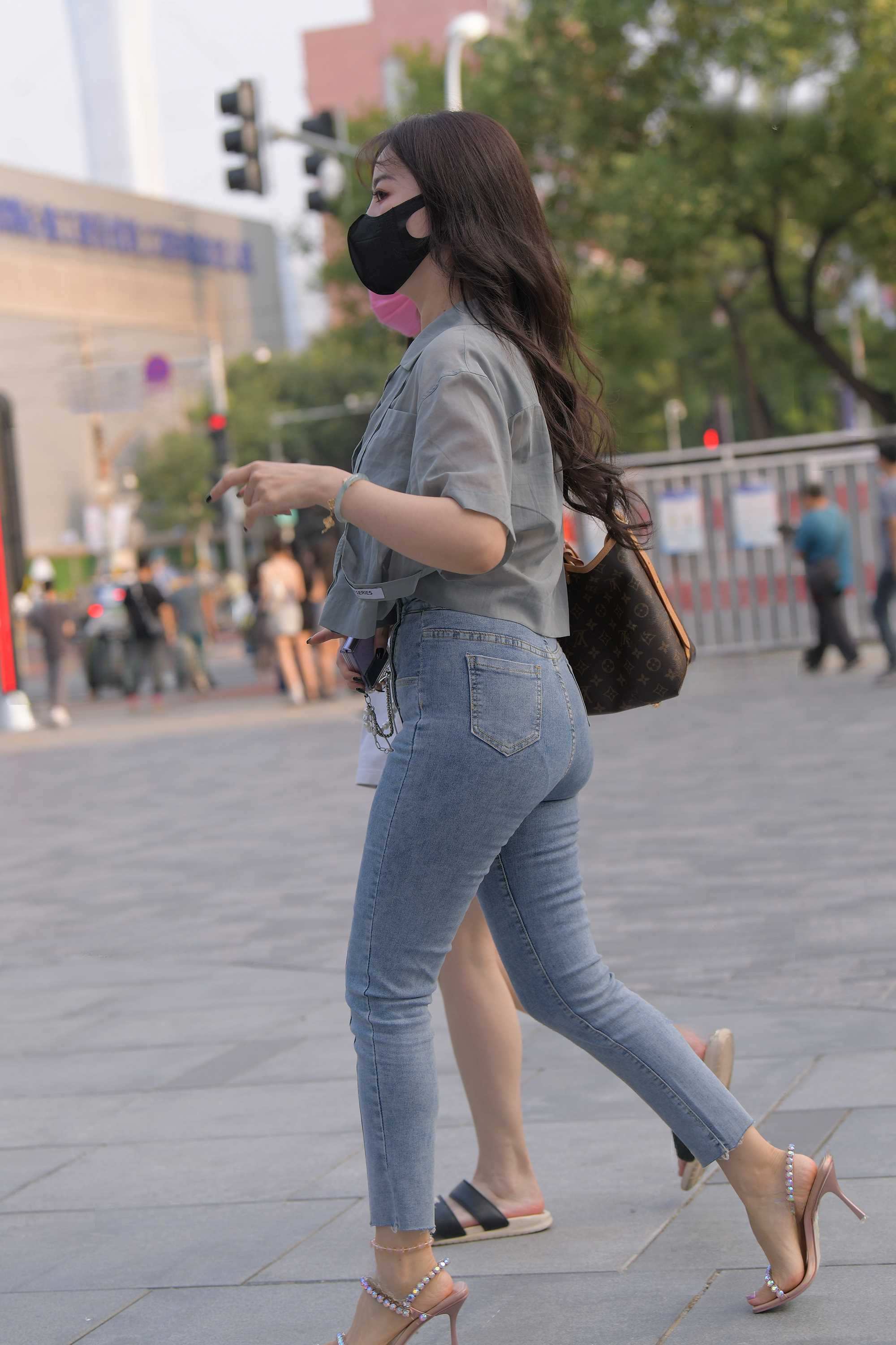 45969-30f2py5xmgi.jpg