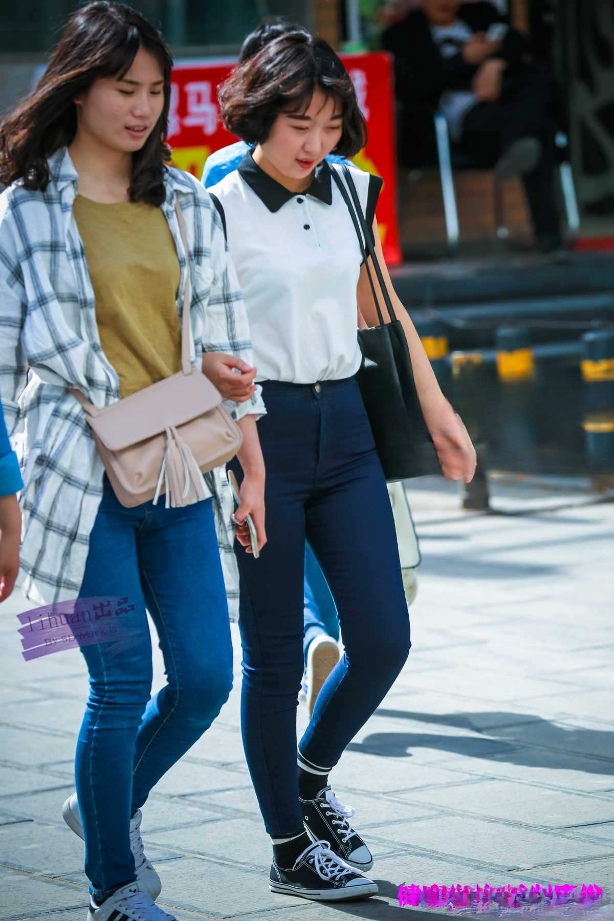 8221-nqyrw1svbtn.jpg