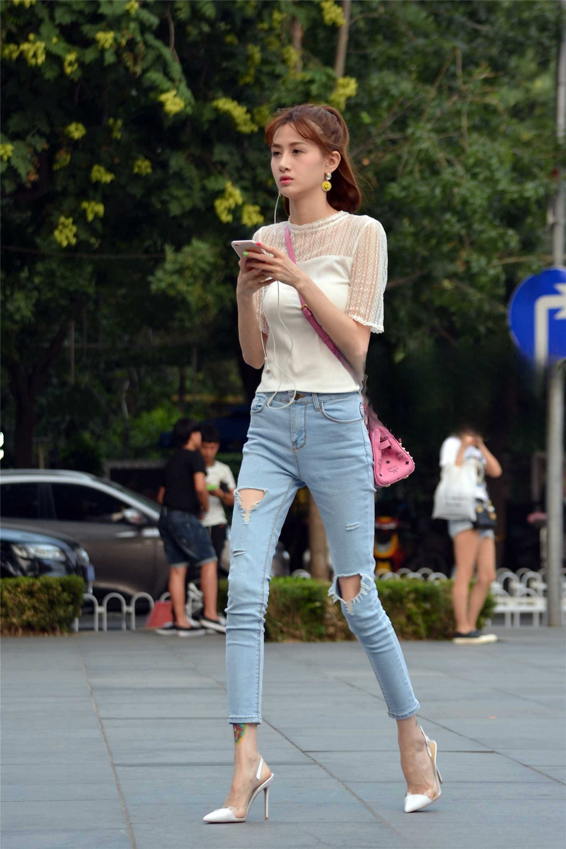 8422-i2hoc3zqprx.jpg