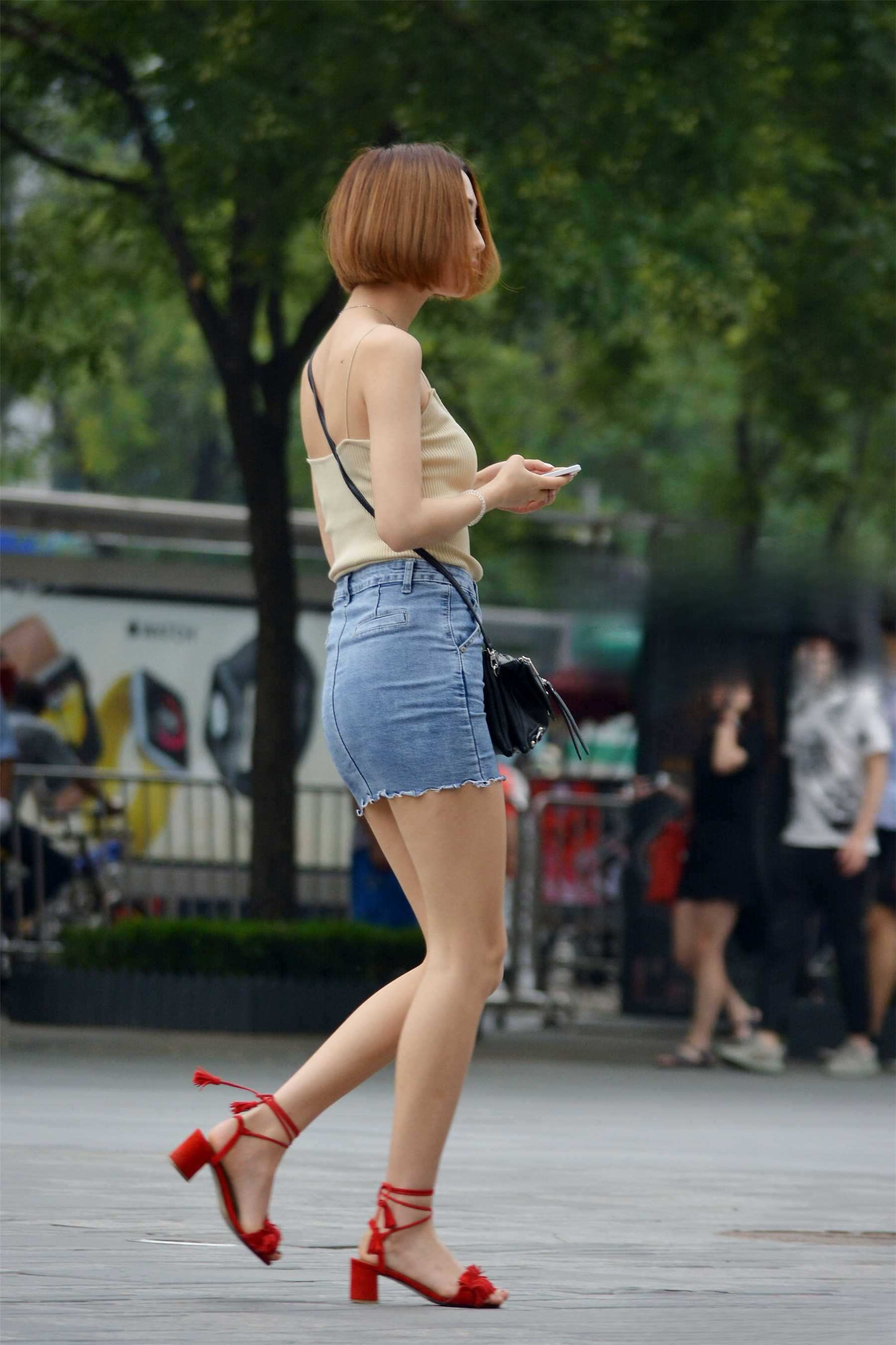 8611-i14v4l5j0t5.jpg