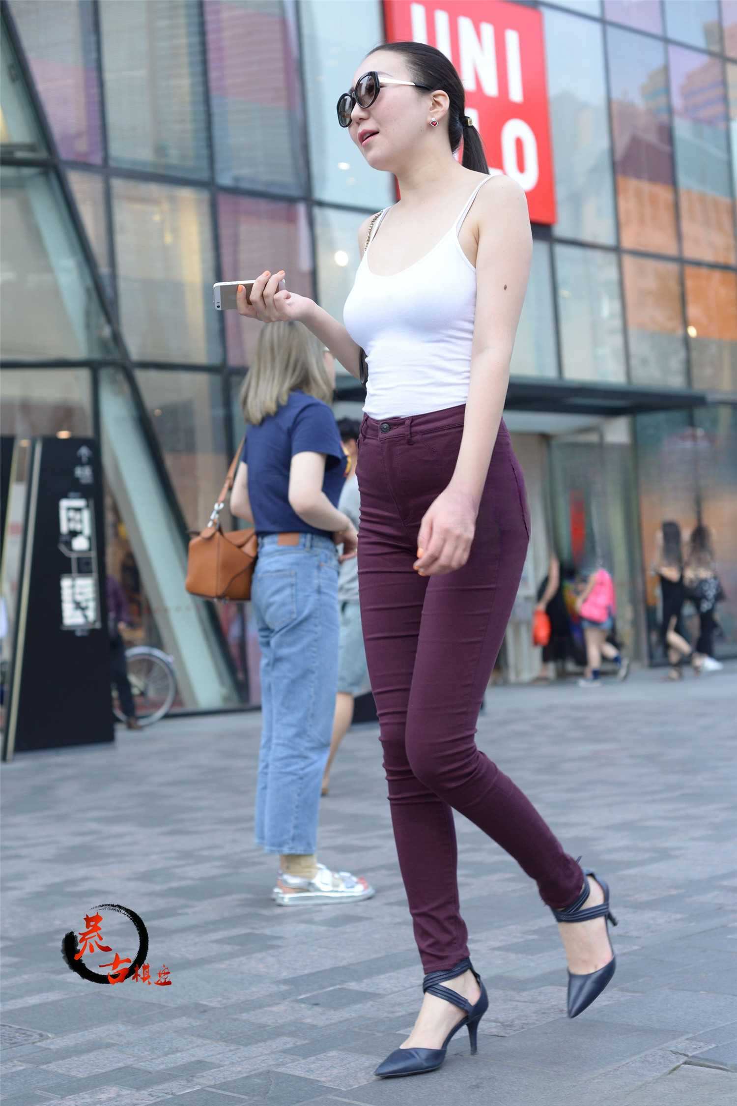 8853-vp4ah3suj1u.jpg