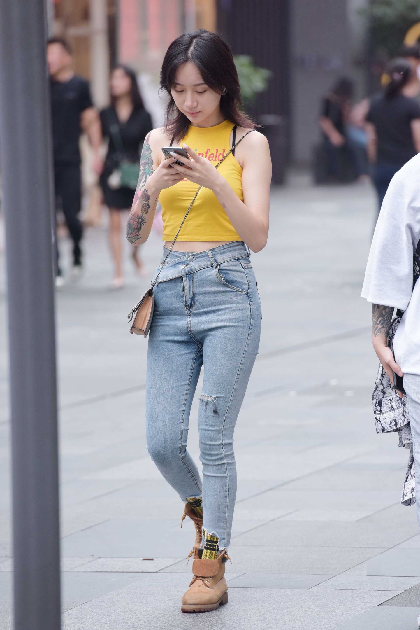 33647-bsbxboydlea.jpg