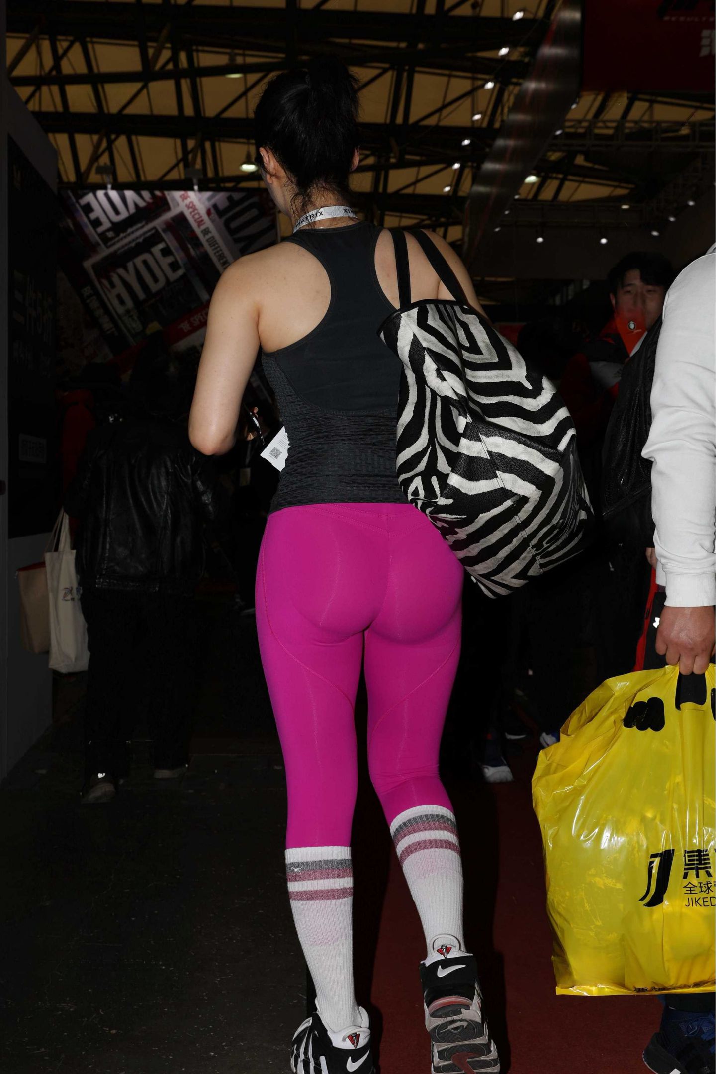 29988-2i4j5cgtgxo.jpg