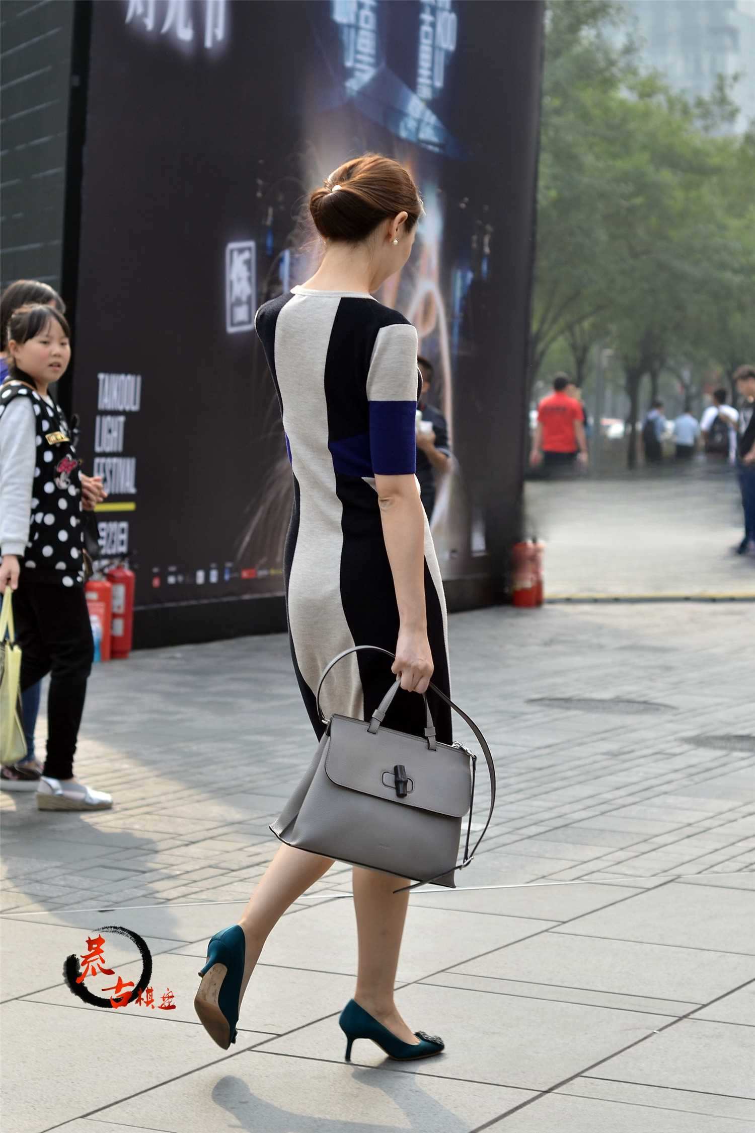 10275-4hve2yna40p.jpg