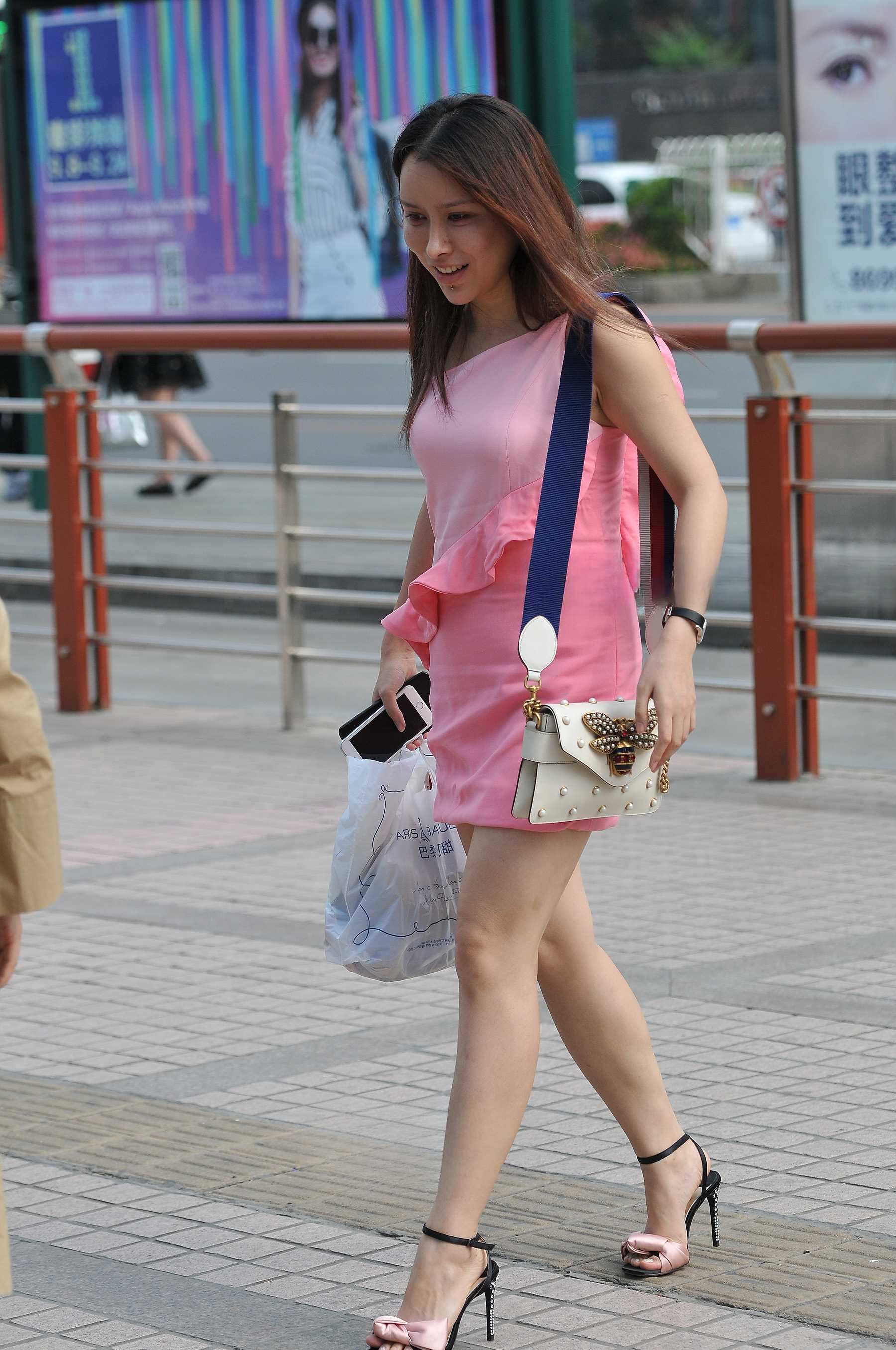 20367-ihbdledfad4.jpg