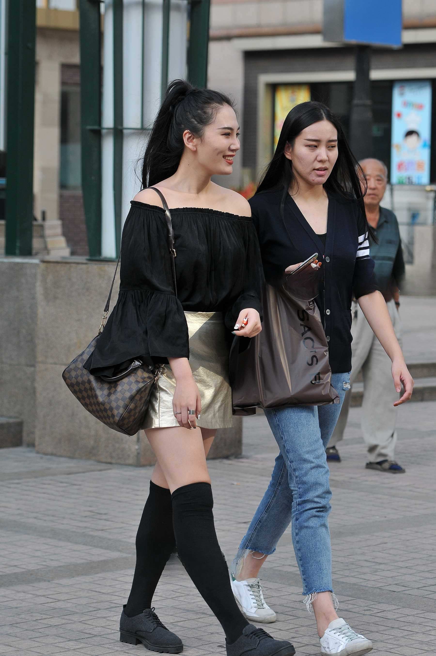 20516-lklmwt5xpif.jpg
