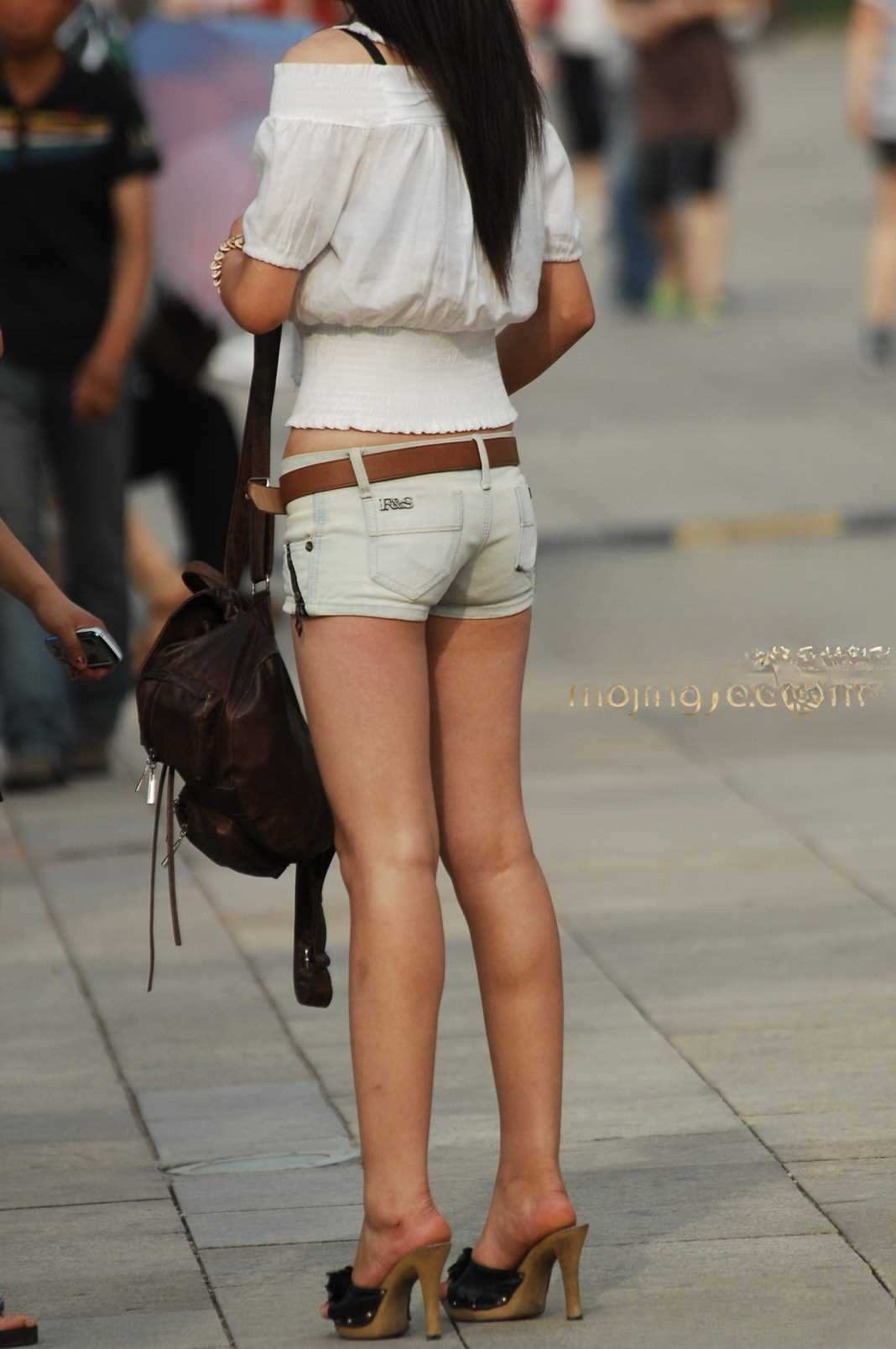 8958-qxxpgtye30c.jpg