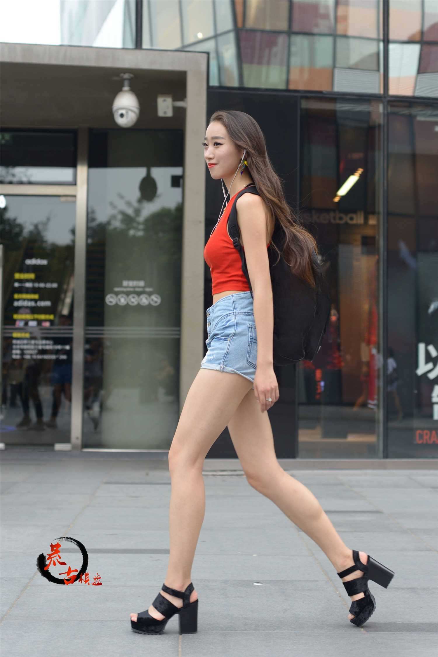 10831-xvh1gucwecf.jpg