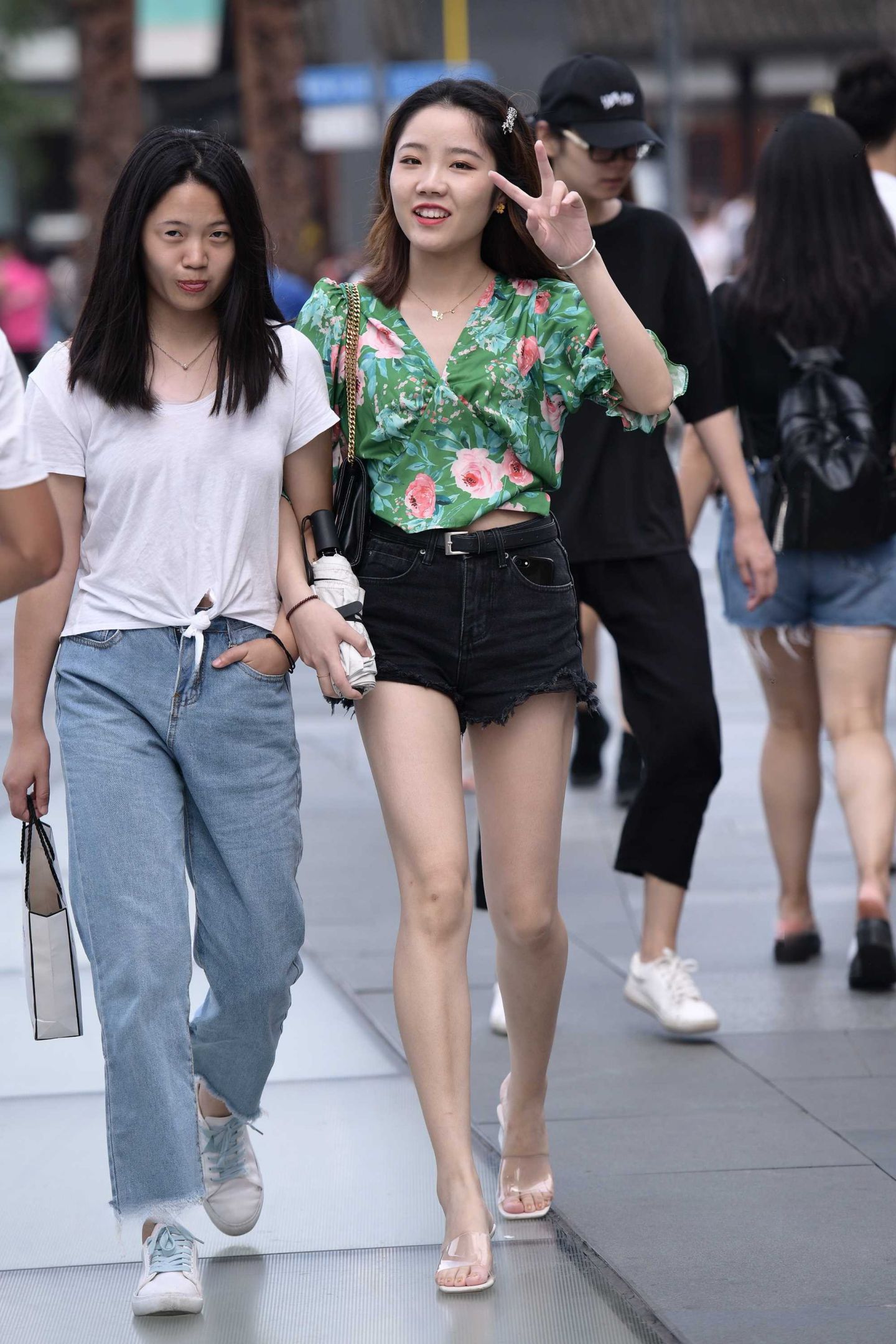 35713-htgcd5mv2ef.jpg