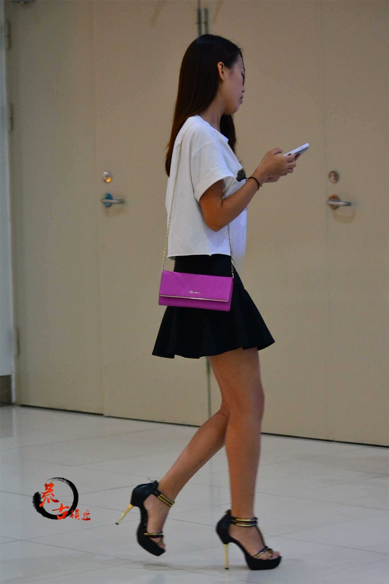 11329-c12p4bsjcur.jpg