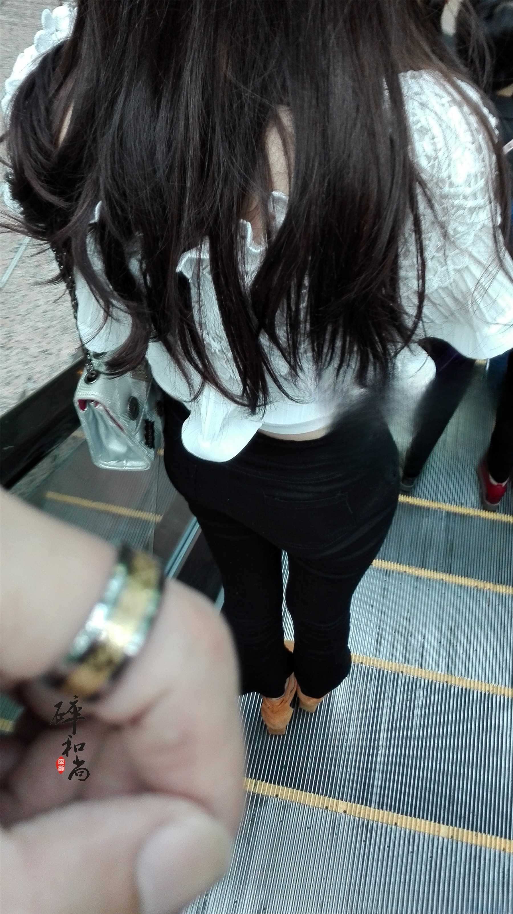15560-hpo0ljl2xkl.jpg
