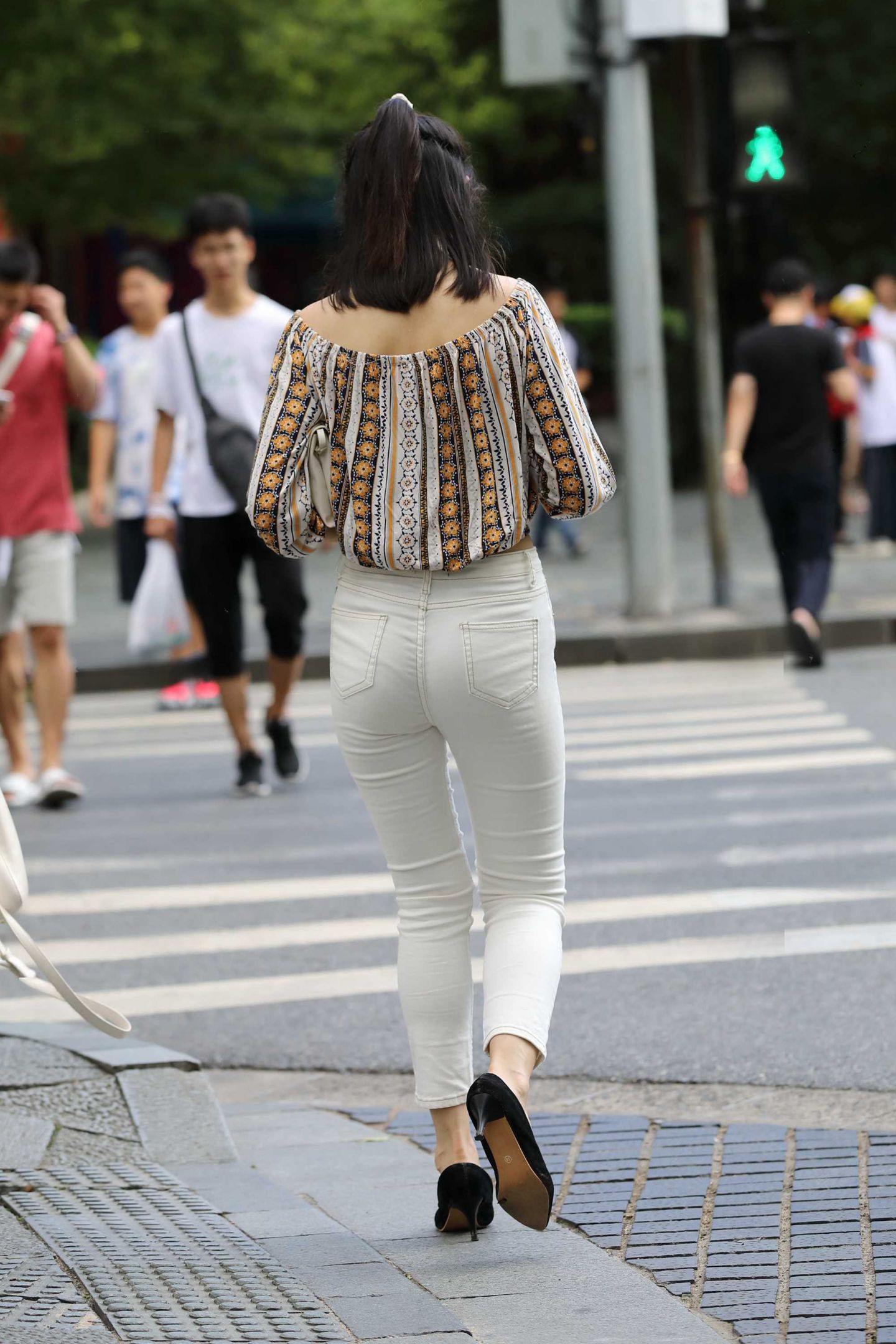 35007-mftsu1q0edb.jpg