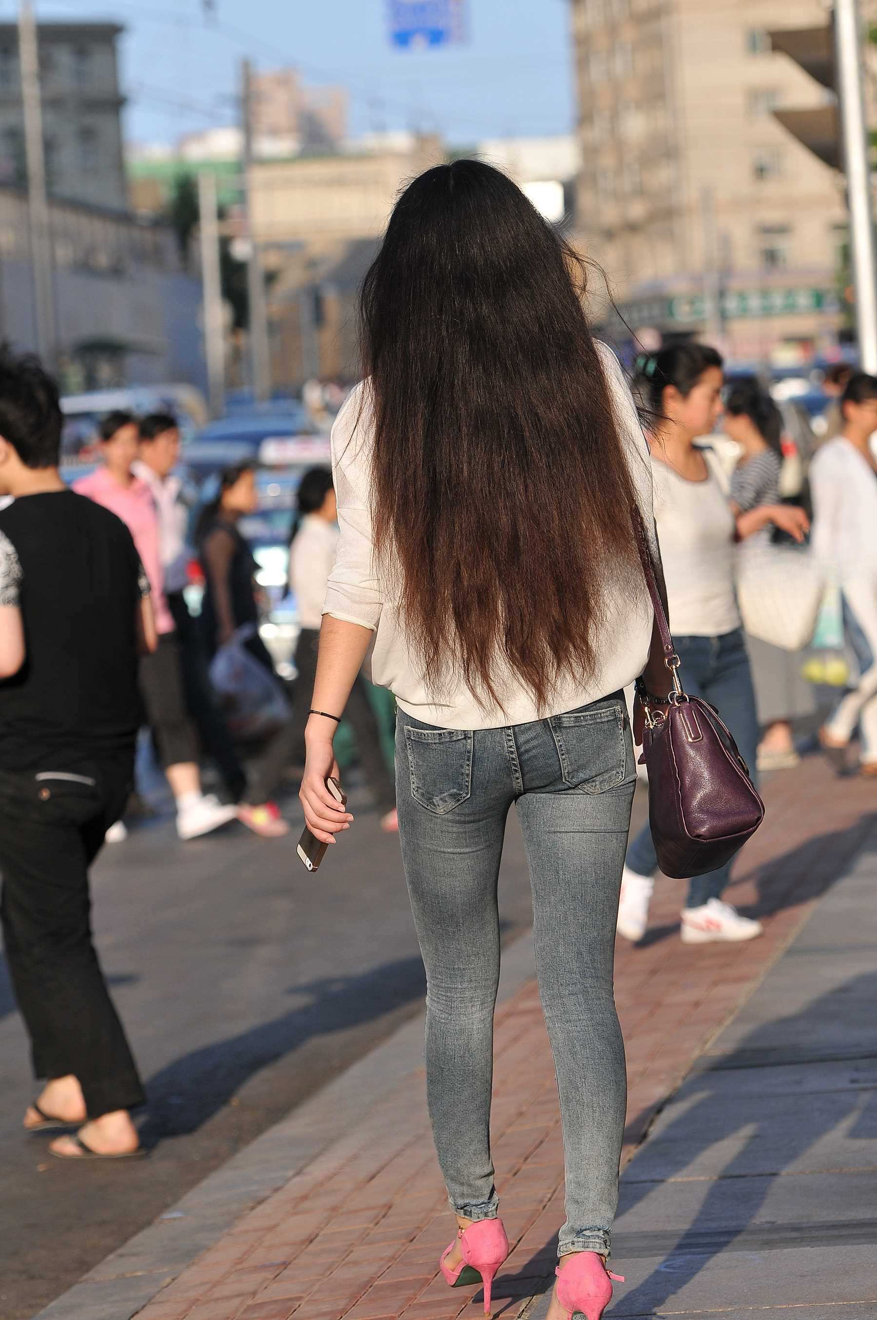 22216-ylcbofbzgk3.jpg