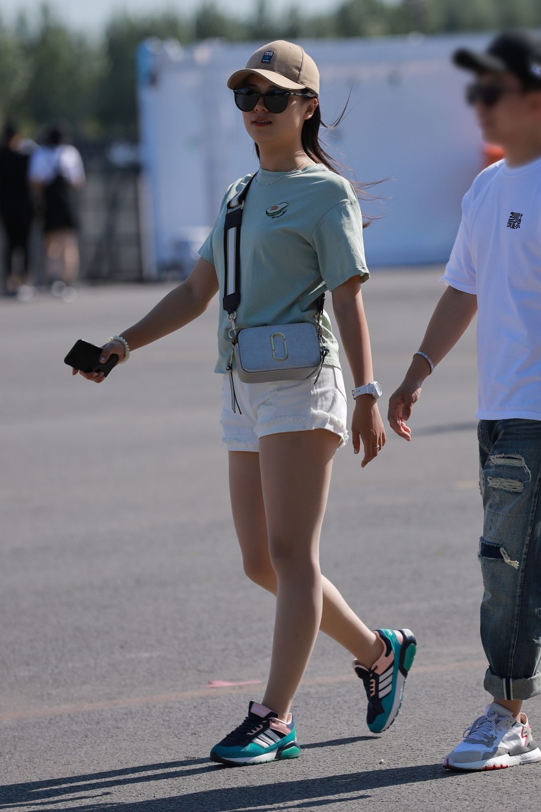 32129-1wqbbhjkcqf.jpg