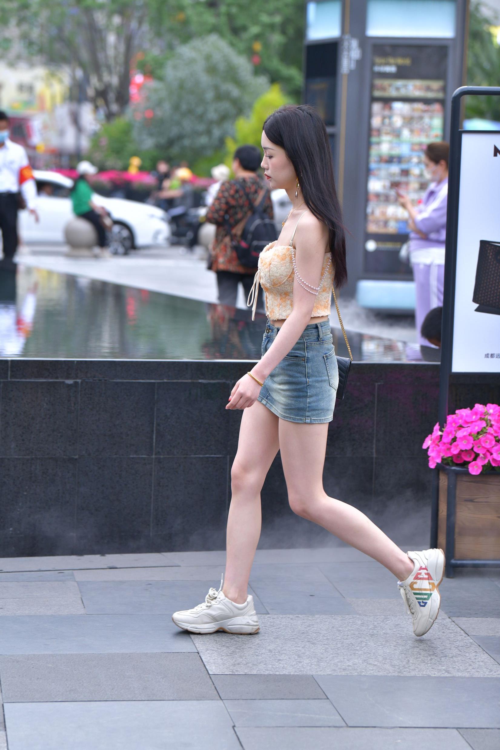 32995-5i1swksgava.jpg