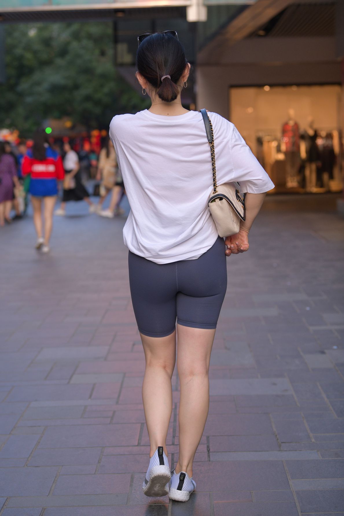 35307-gb0wbrymzpl.jpg