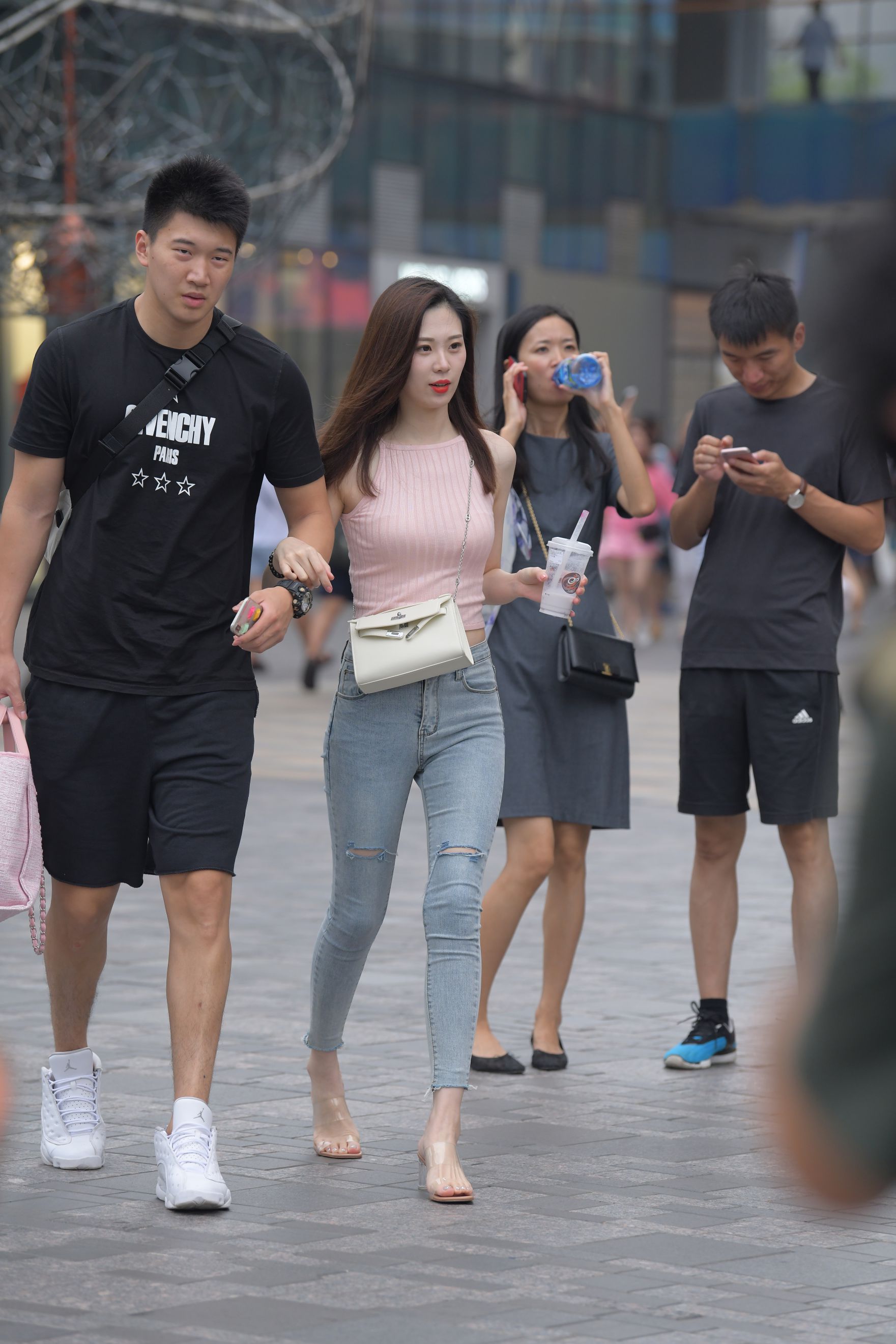 35381-3figr2tnnlf.jpg