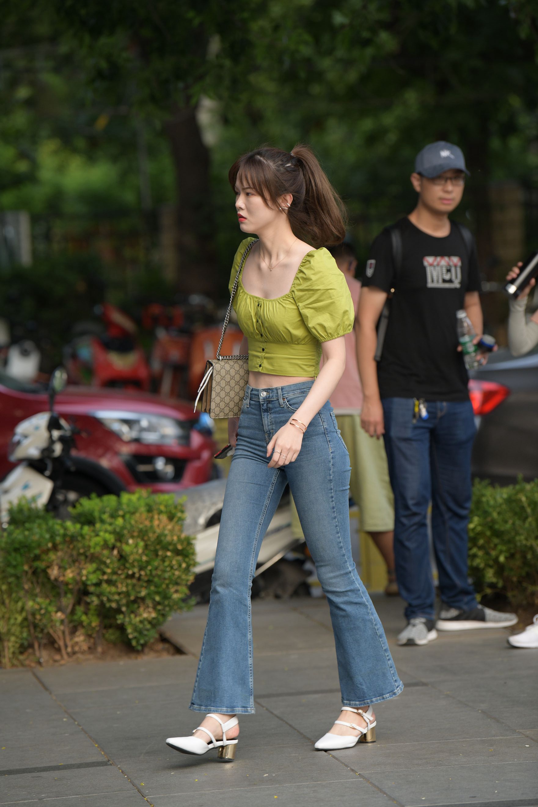 35386-gf20h5qhd4g.jpg