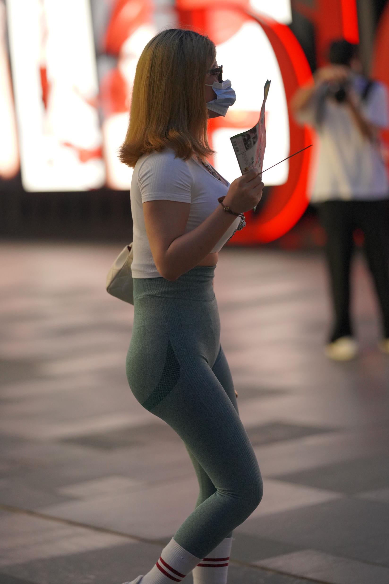 35881-b1vpar1h1w2.jpg