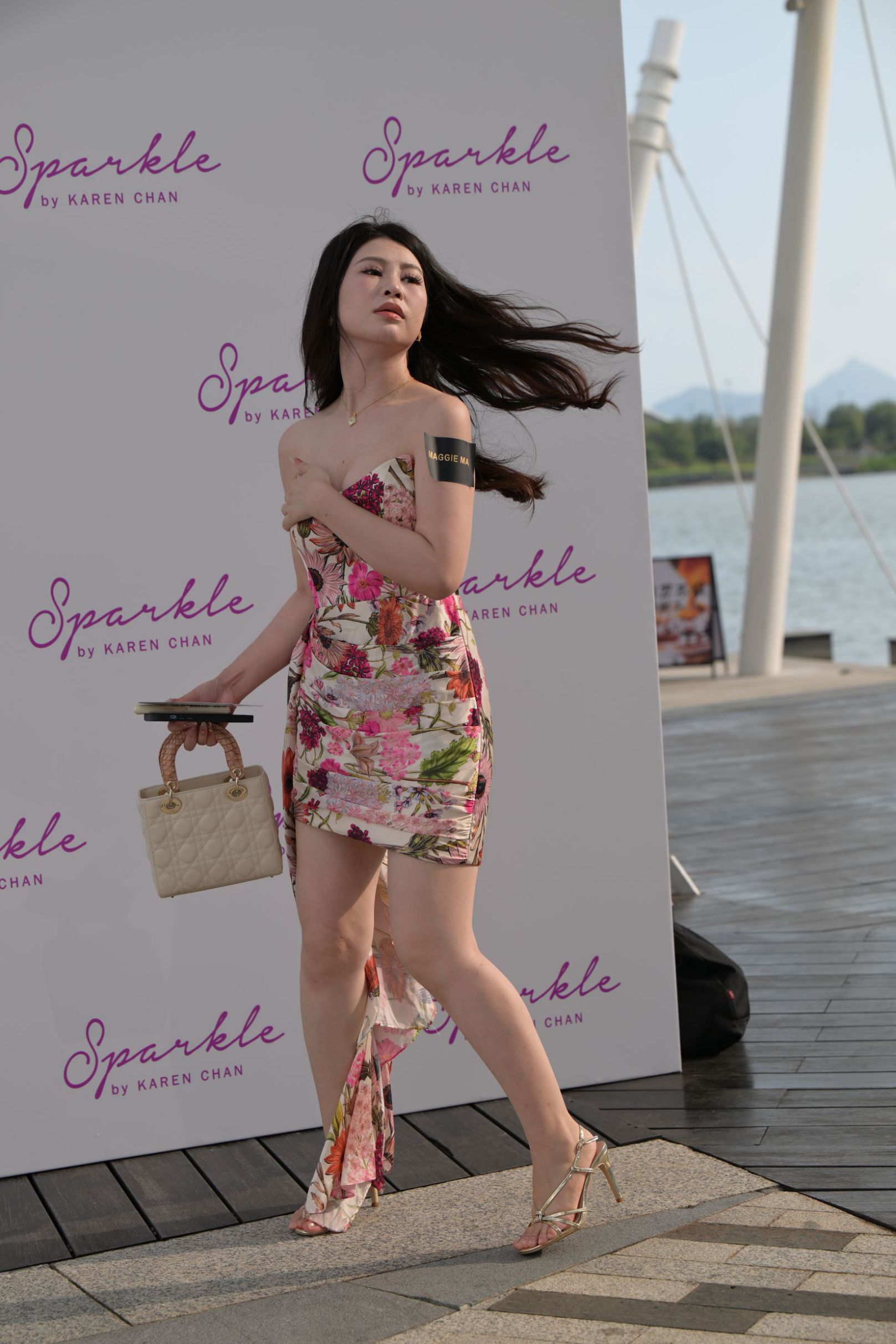 37322-tmqwgsctn2r.jpg