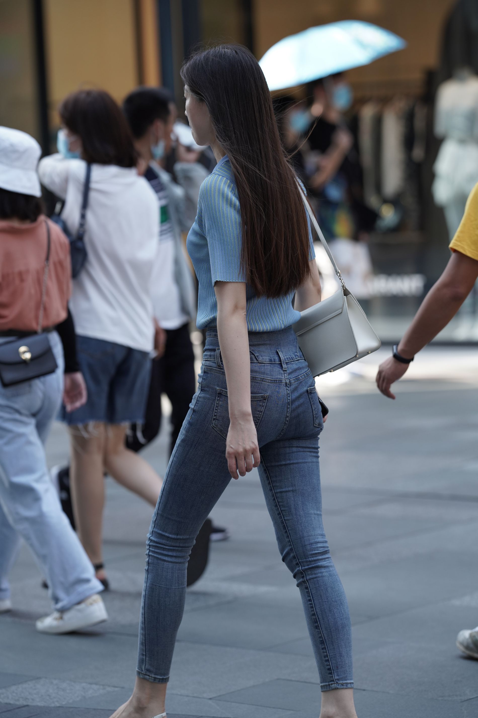 36454-lsqialeu1xg.jpg
