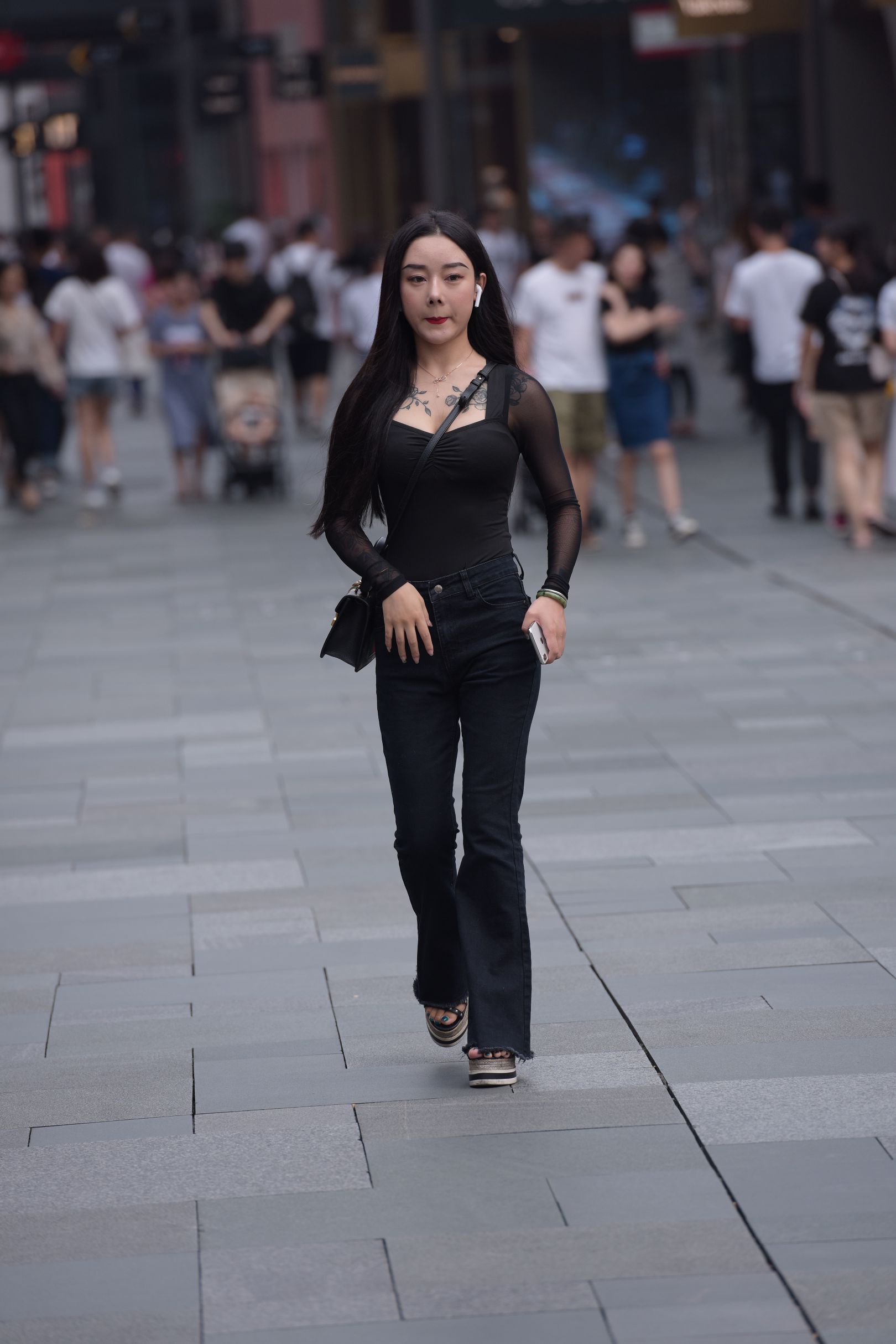 36853-bfdfndilaa2.jpg