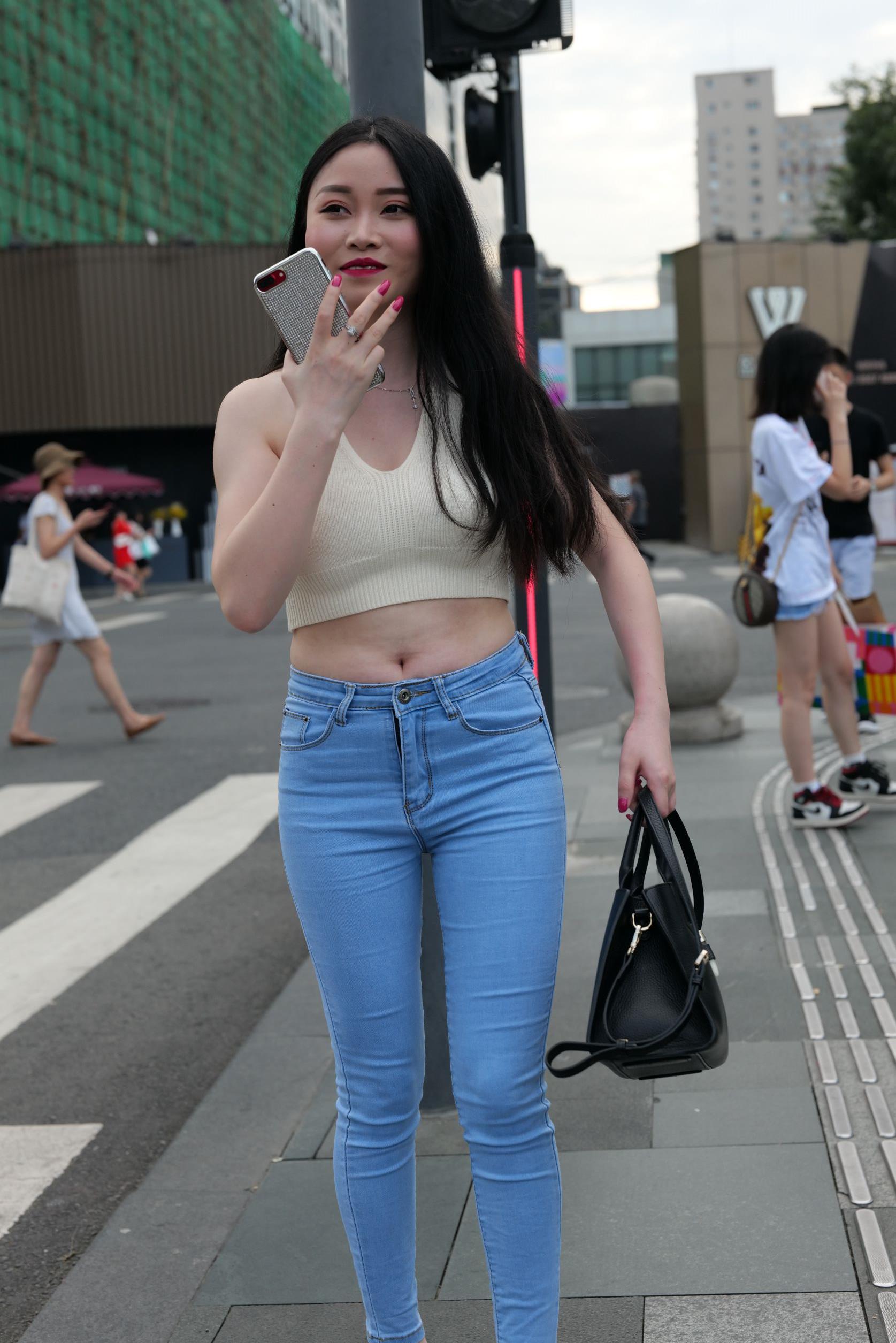 37615-gsv2ma2pysz.jpg