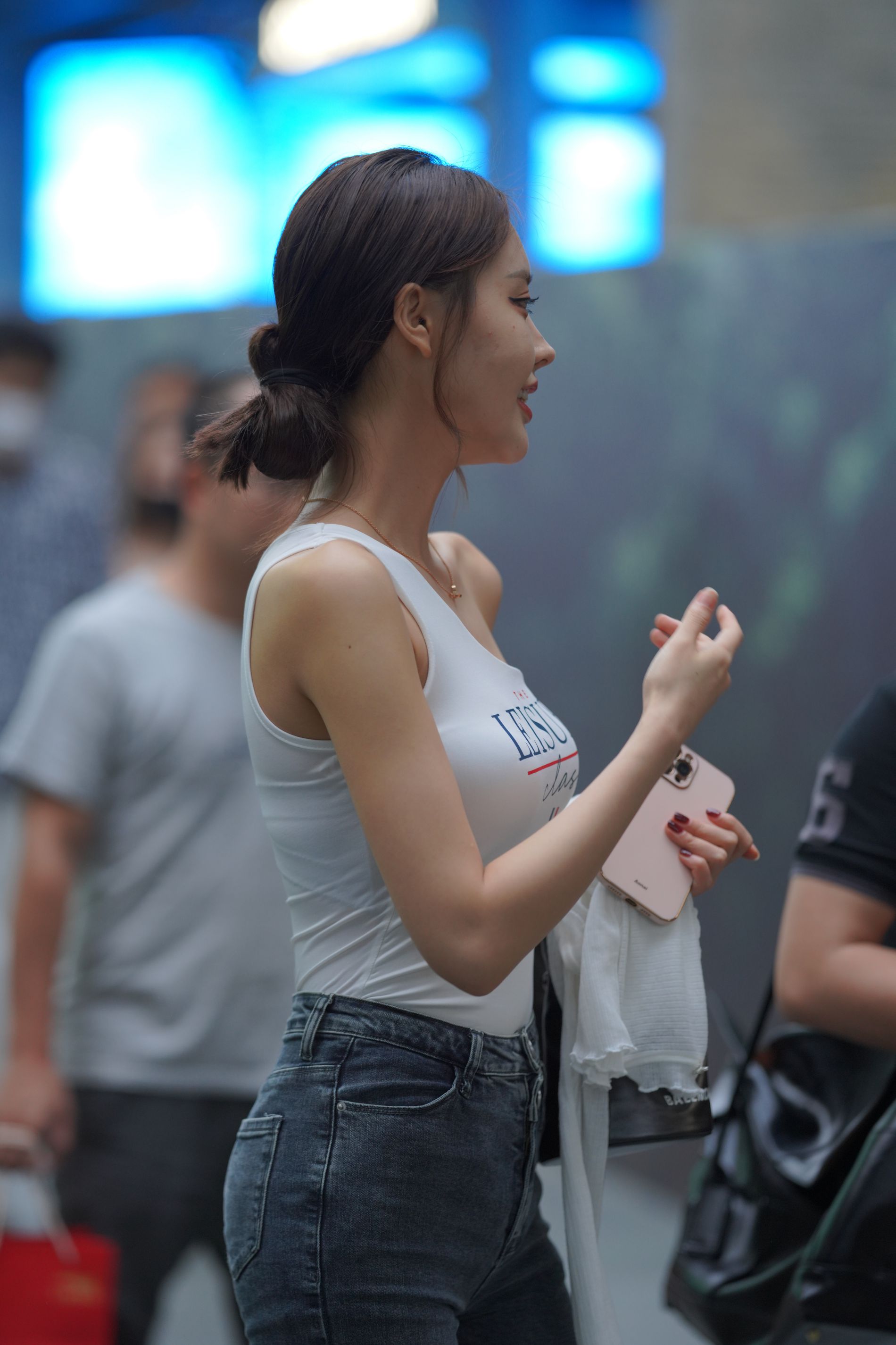 37293-5jihsxjbgch.jpg