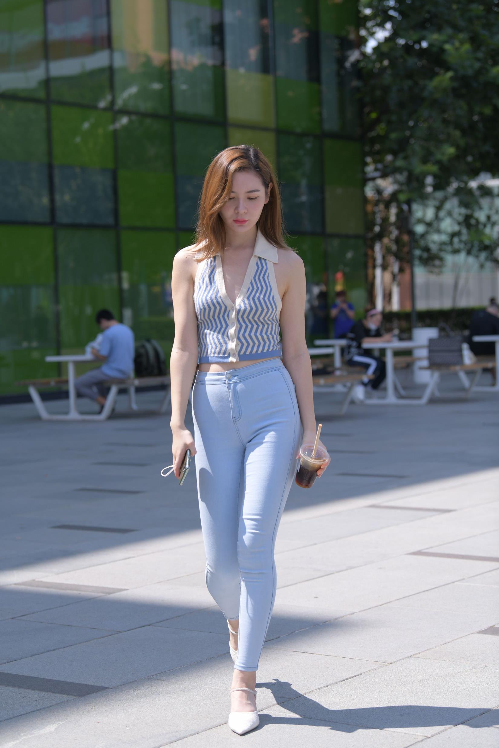 37728-m2vla00hwd1.jpg