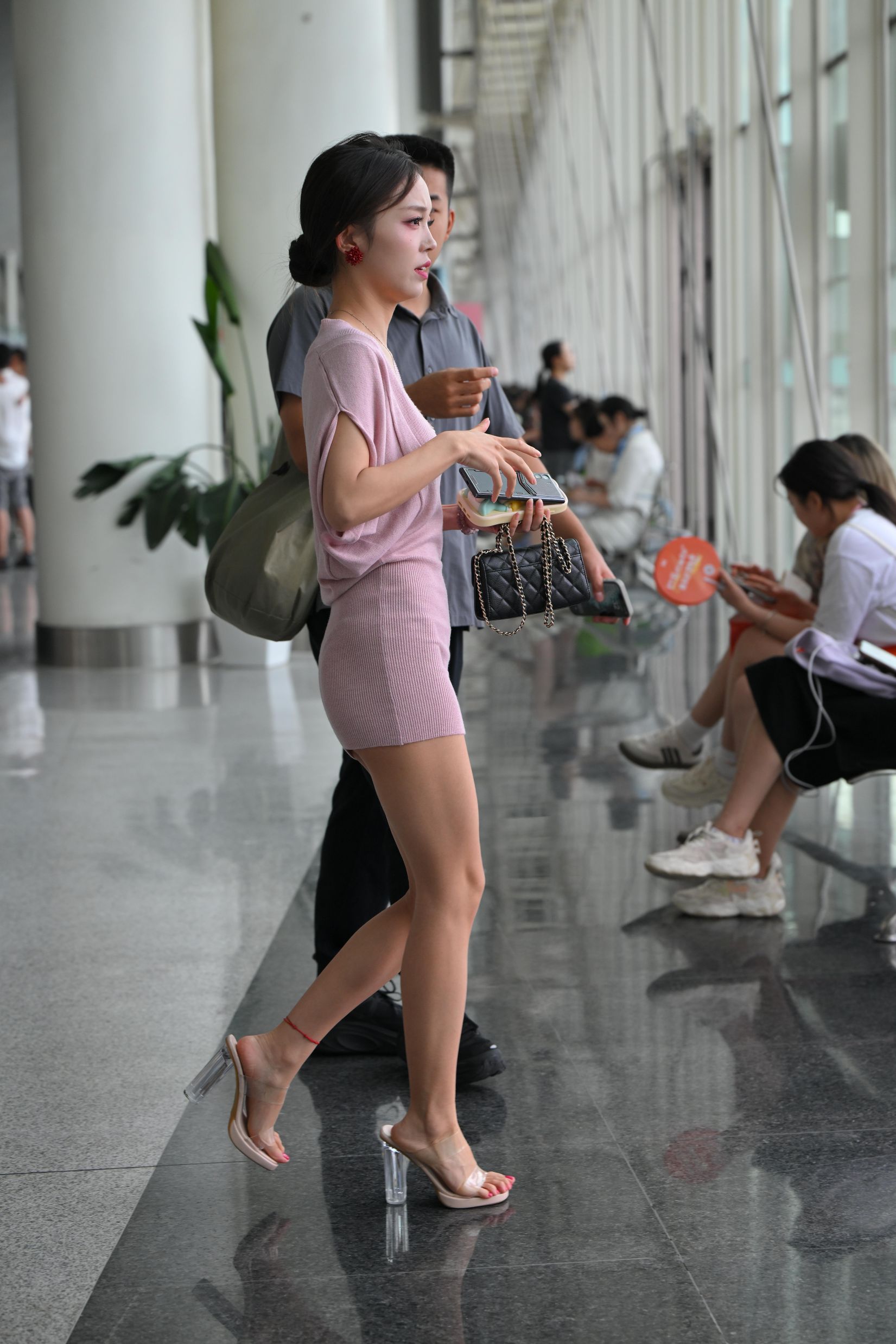 158505-ywe50onbc21.jpg