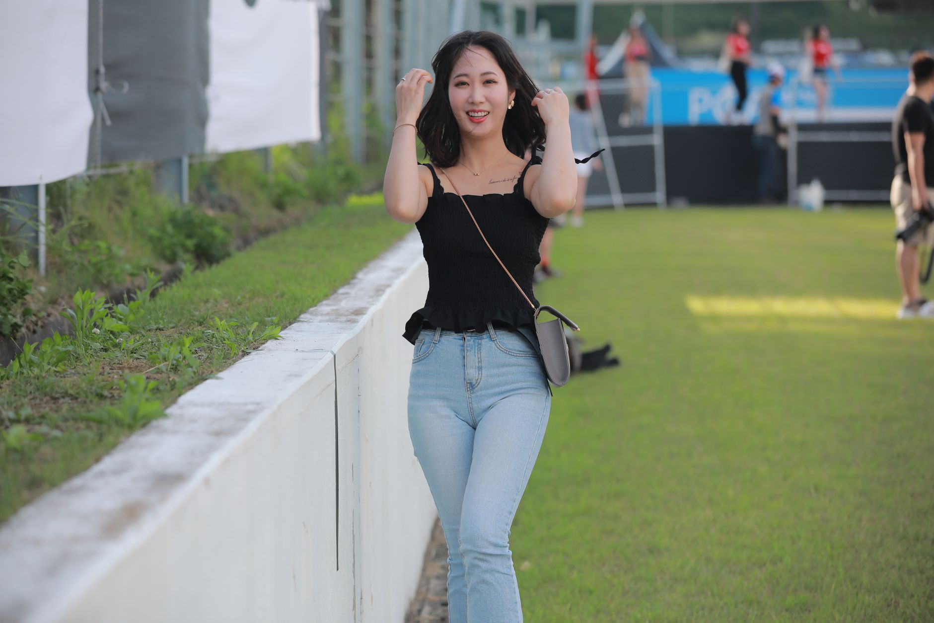 37951-xe502a15icj.jpg