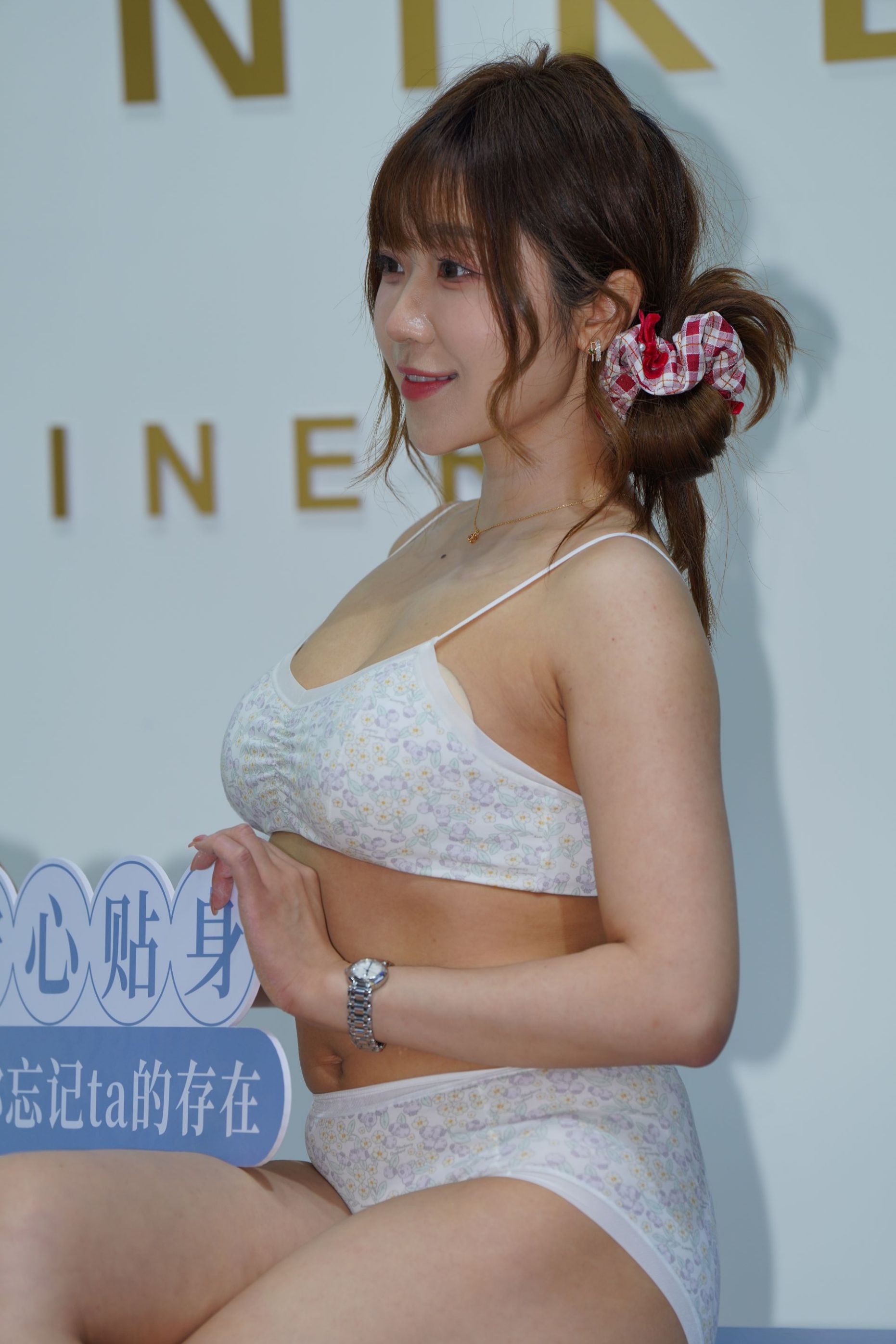 38150-3z3bvf5jtg3.jpg