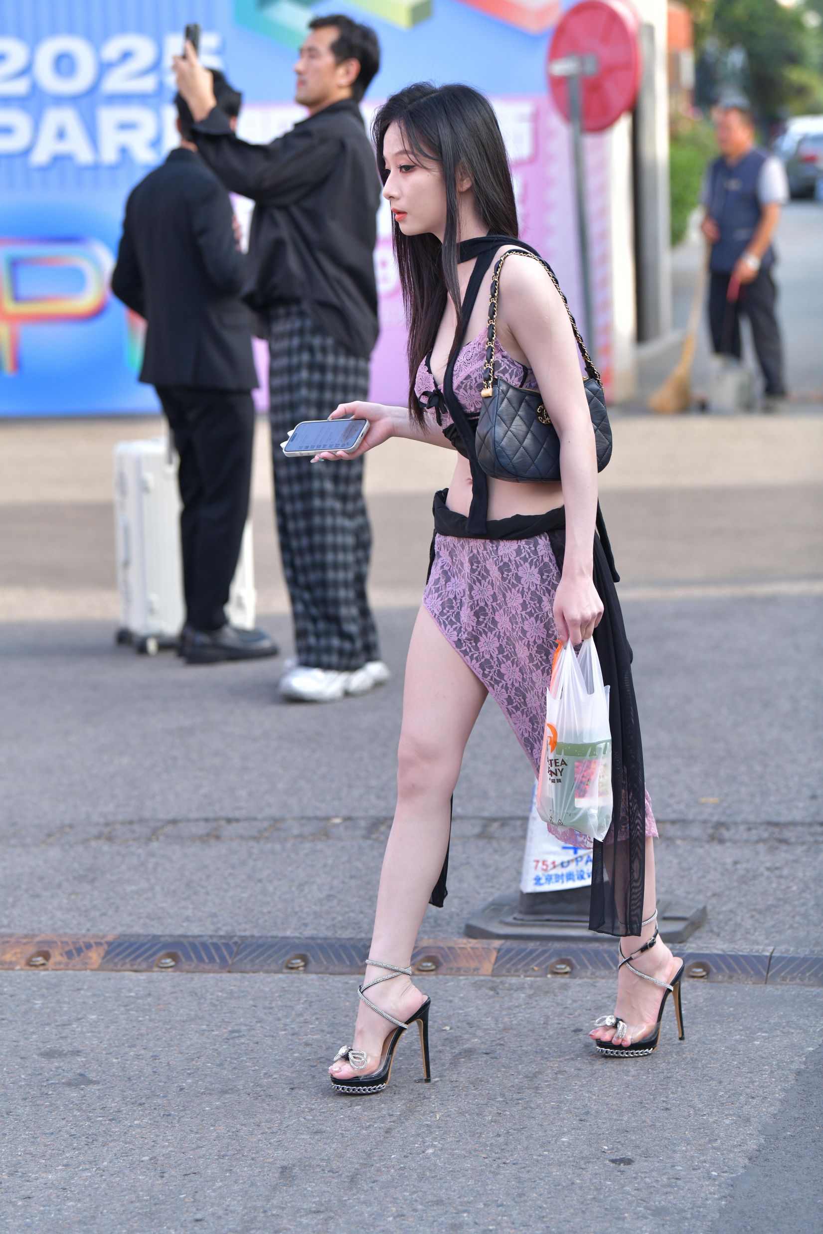 158425-f2keo5adldh.jpg