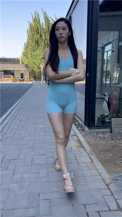 32468b2nt1lpw1uu.jpg