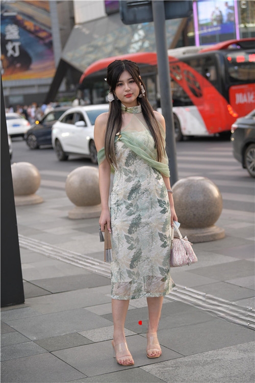 34190j4d2zm1g5po.jpg