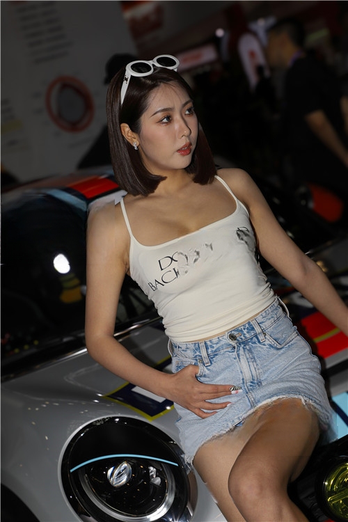 342050ilpvbmjscj.jpg
