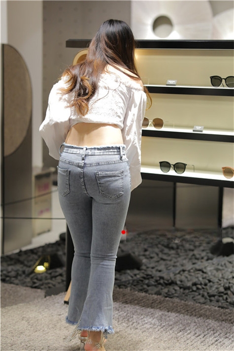 6292qex345zworc.jpg