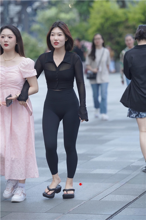 33589j5xbqqx2mum.jpg