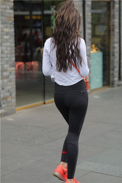 32880pzv5p5jrppg.jpg