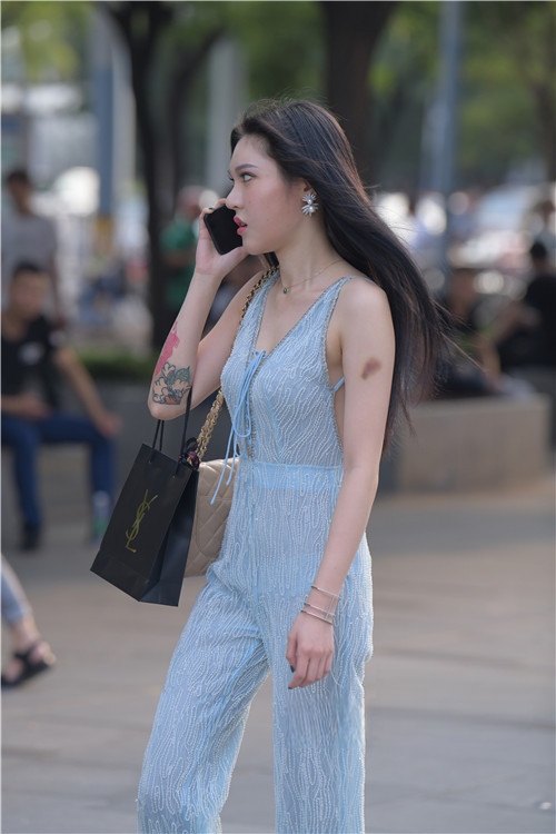 31747lkepxchwcsx.jpg