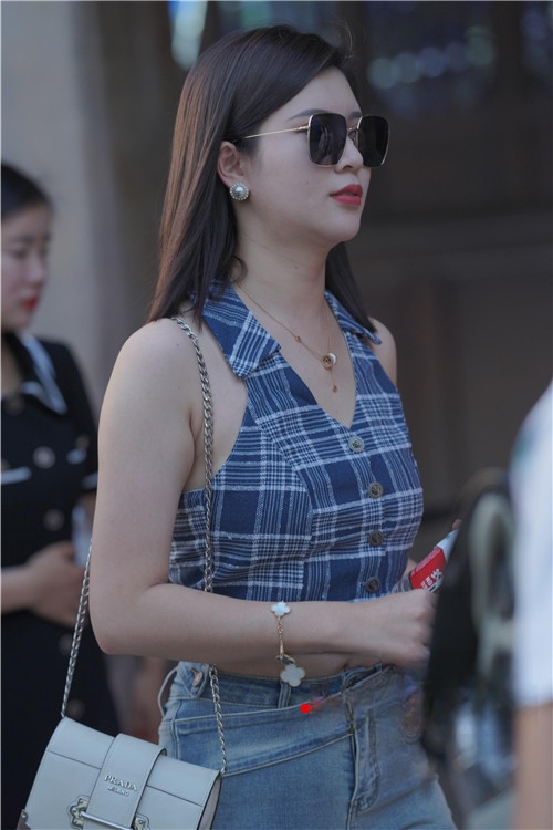 33843j1ixeccf2tg.jpg