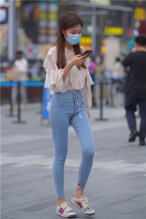33693tj2urh0s1sx.jpg