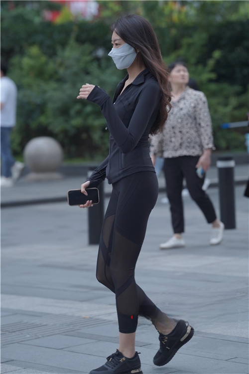 33636jn1hfdb3lau.jpg