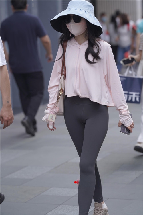 33606d0oz51yjqei.jpg