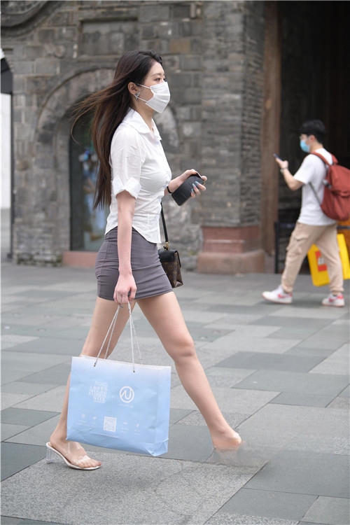 31367ko5hc1br2cl.jpg