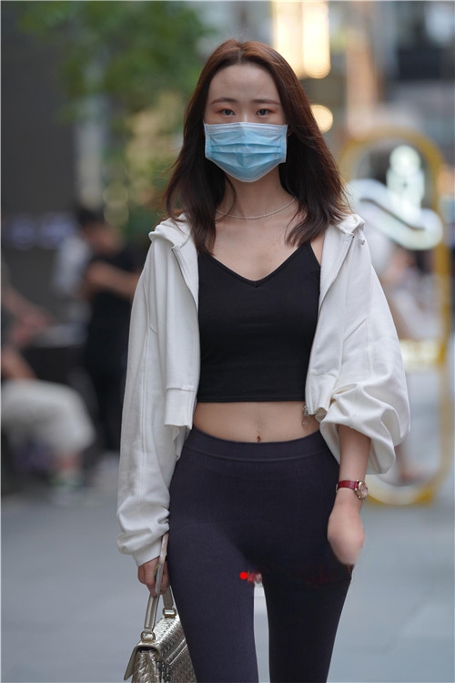 31226ymhiobqinn0.jpg